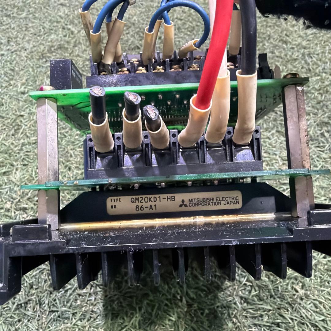 電源ユニット YASKAWA CIMR-15AS3-1082 Inverter Drive