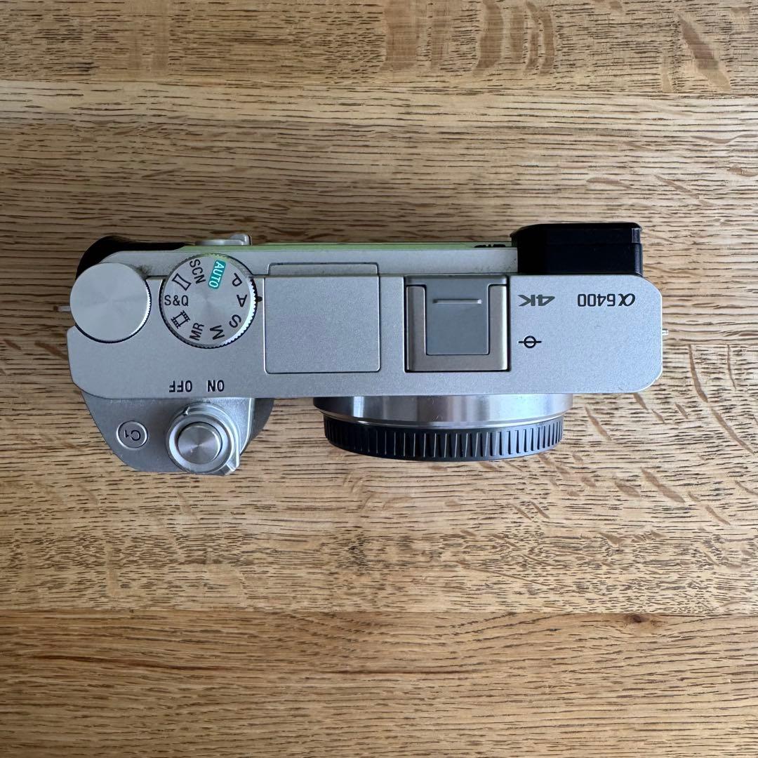 【SONY α6400】ミラーレスカメラ レンズ付き