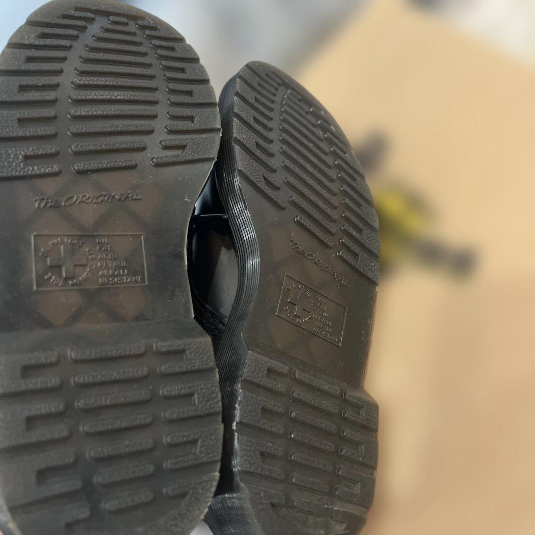 Dr.Martens　ドクターマーチン 1460 ホワイトステッチ 8ホール