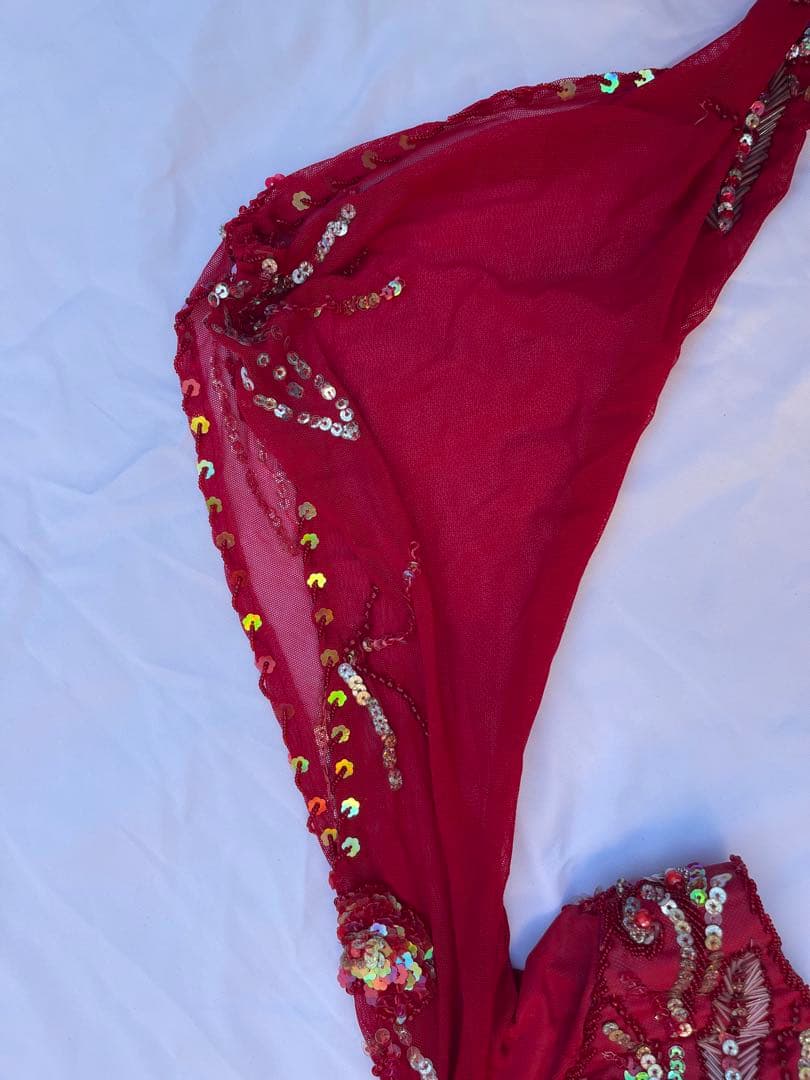 ベリーダンス セットアップ 赤とベージュ