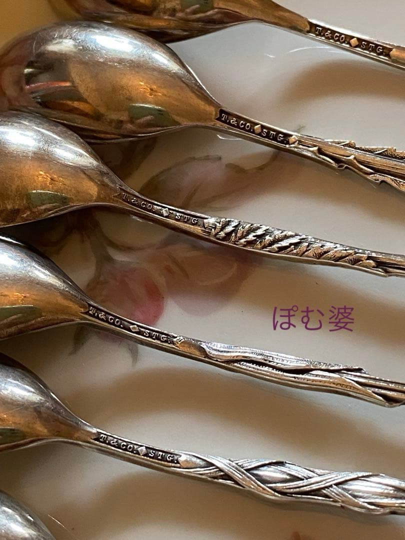 ①ティファニー／純銀スプーン12本組②③R.ドルトン＆コールポート／皿 各２枚