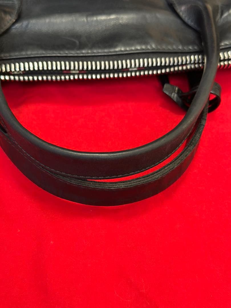 値下げしました！Bally 黒 レザー ビジネスバッグ ストライプデザイン