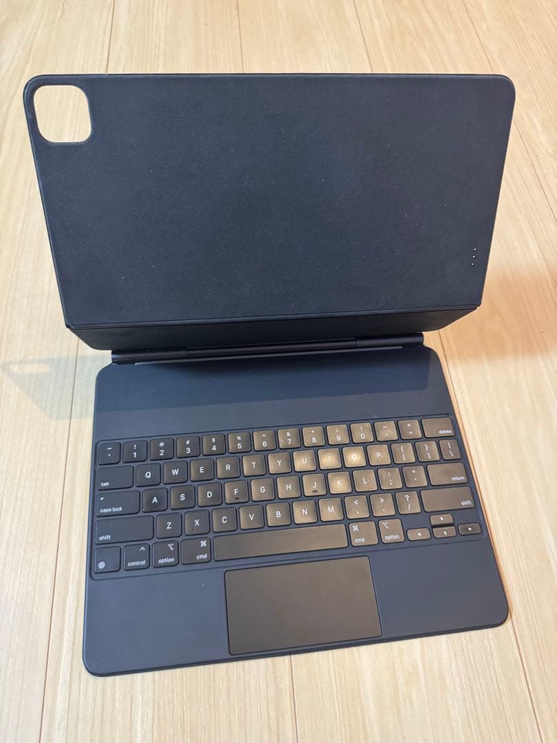 Apple純正iPad pro12.9インチ（第4世代）専用マジックキーボード