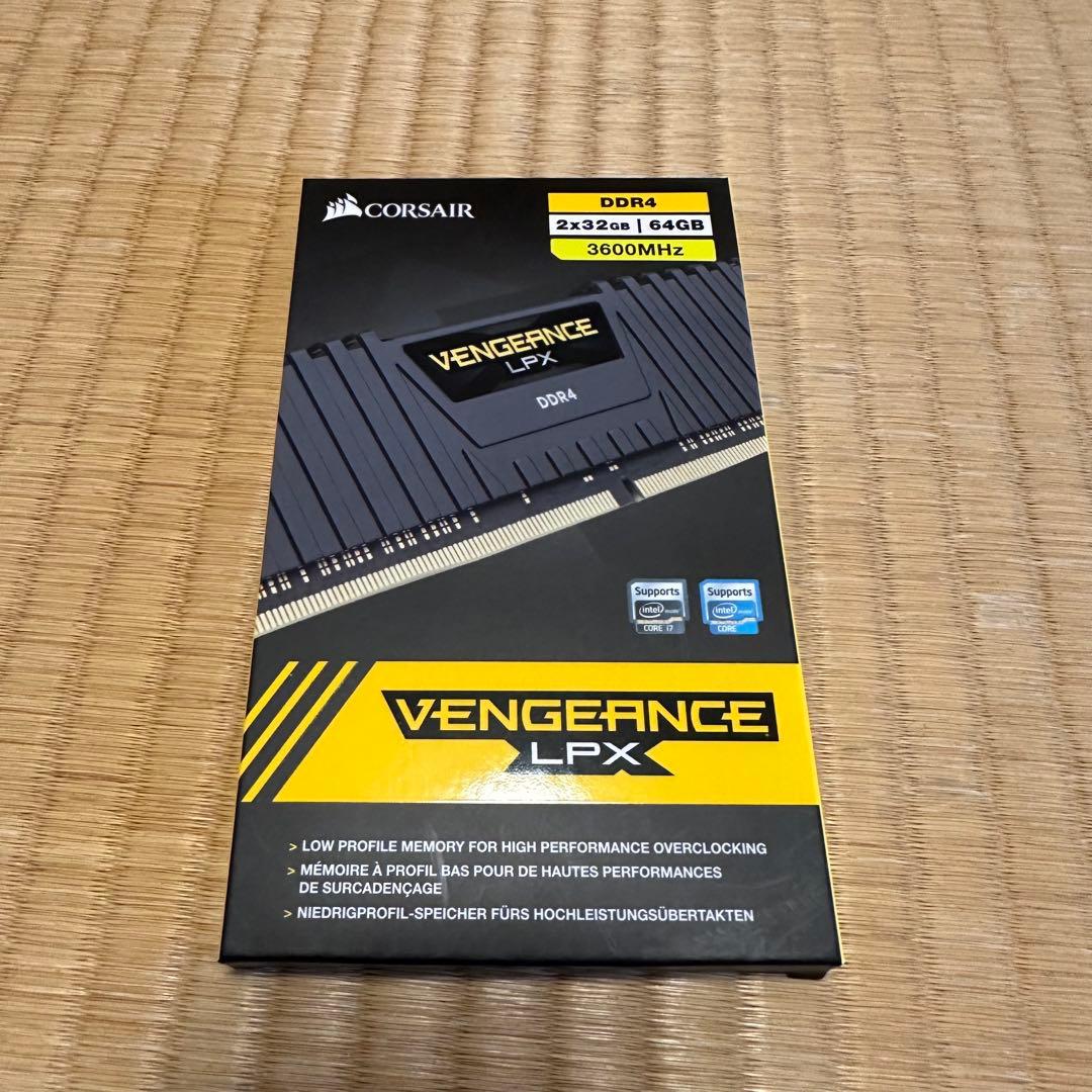 ヒ*ん様 CORSAIR DDR4 32GB×2 3600MHz VENGEAN