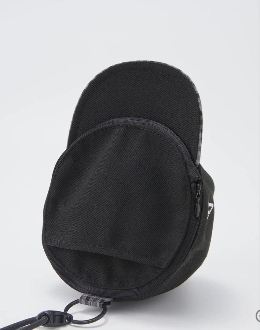 【新品未開封】ファミリア　ニューエラ　ポシェット