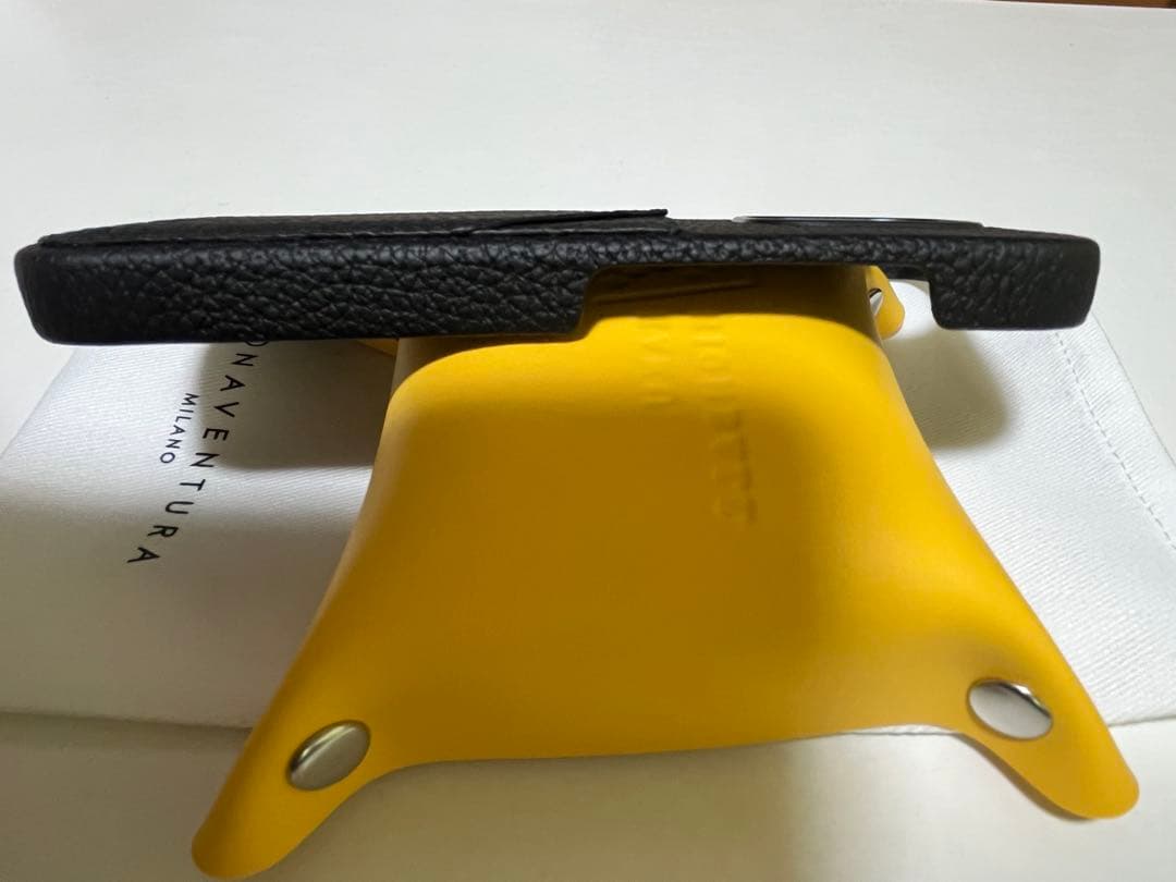 BONAVENTURA iPhone16用ケース ブラック