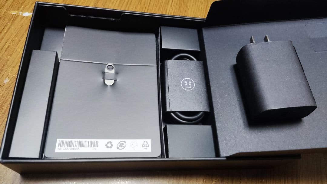 Lenovo Legion Y700 2023 16/512GB CN版