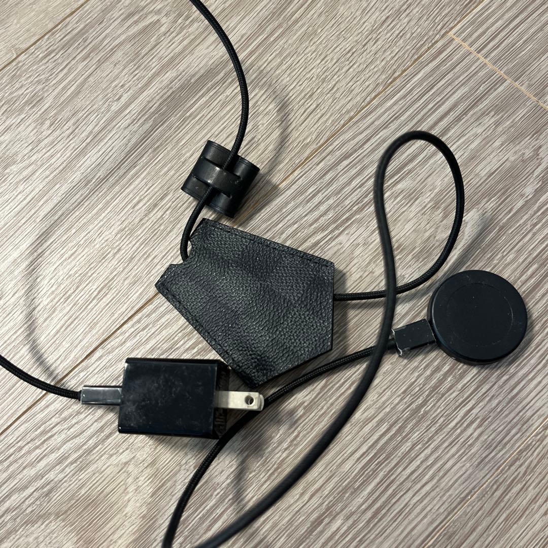 Louis Vuitton デジタル腕時計 ホワイト