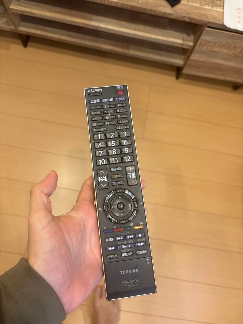 42型液晶テレビ 2009年製 HDMI USB AV入力　regza