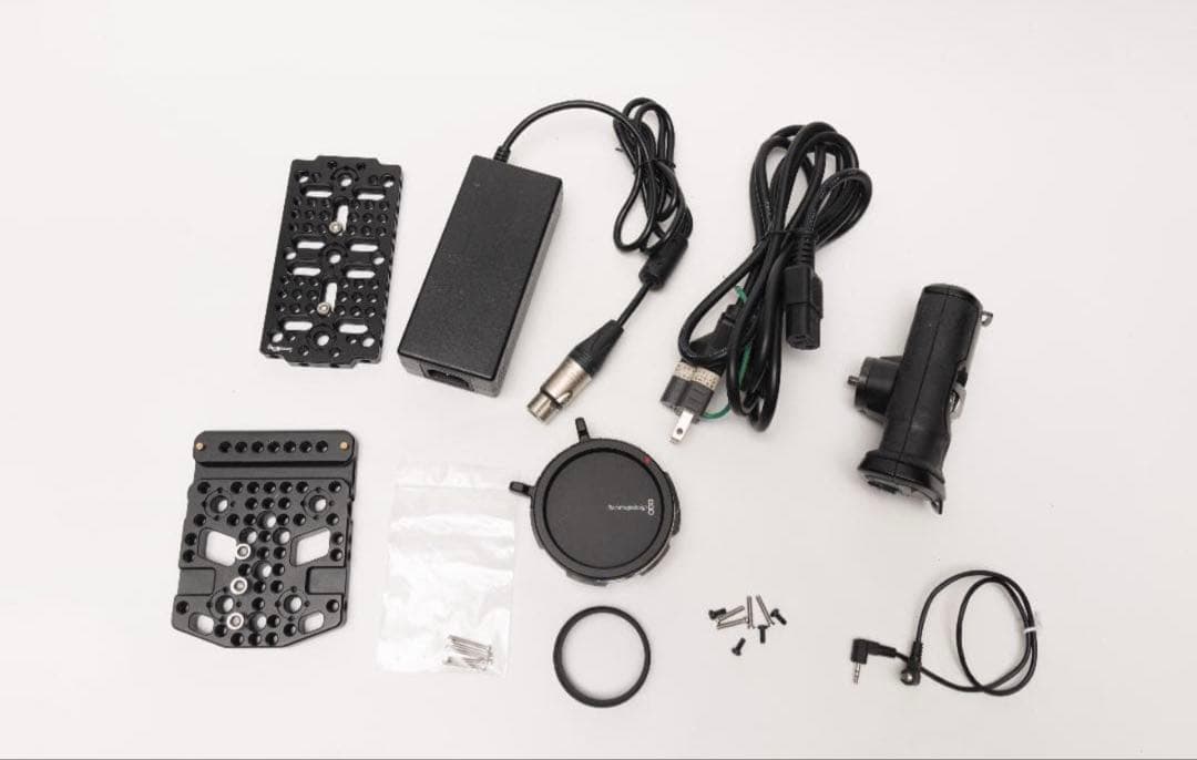 Blackmagic URSA Mini Pro 12K 本体＋周辺機材セット