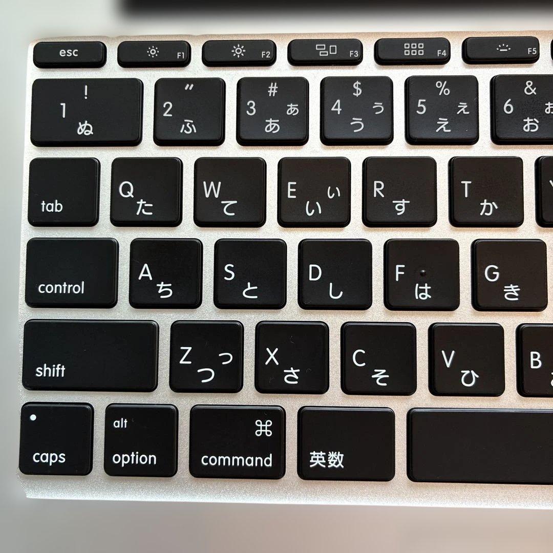 MacBook Air 11インチ（Mid 2012）