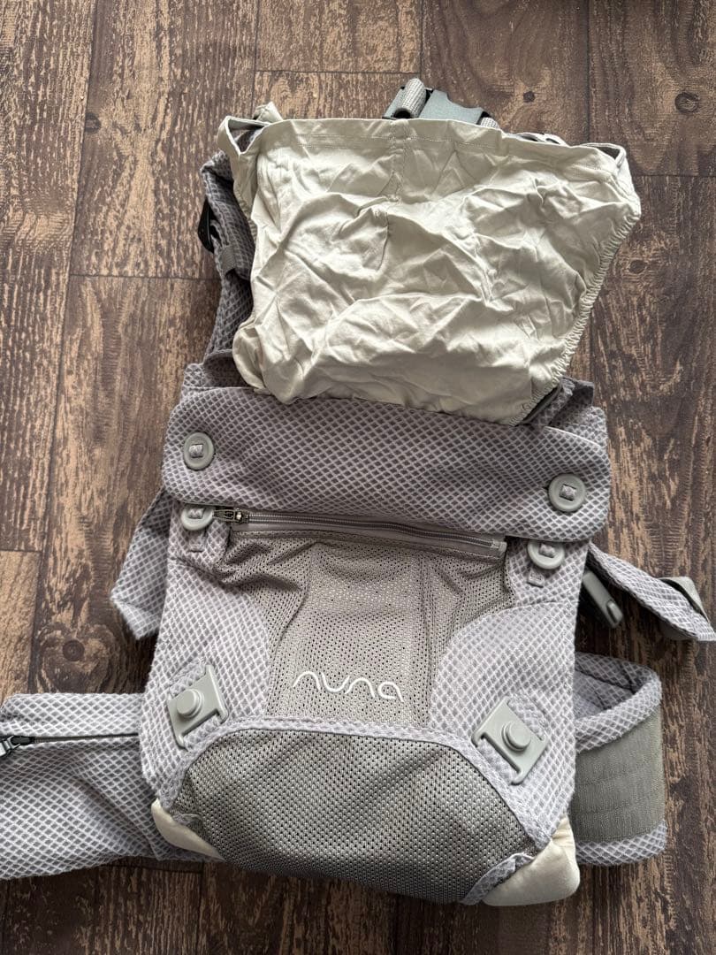 nuna ヌナ ベビーキャリア カドル cudl グレー 抱っこ紐　スタイ未使用