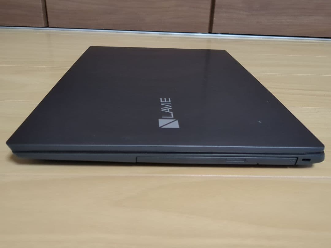 NEC LAVIE Direct Ryzen 5 メモリ8GB SSD256GB