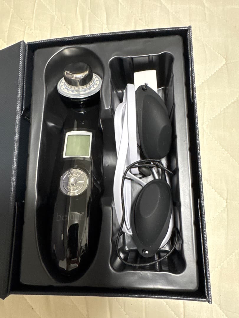 【新品】美顔器　美ルル