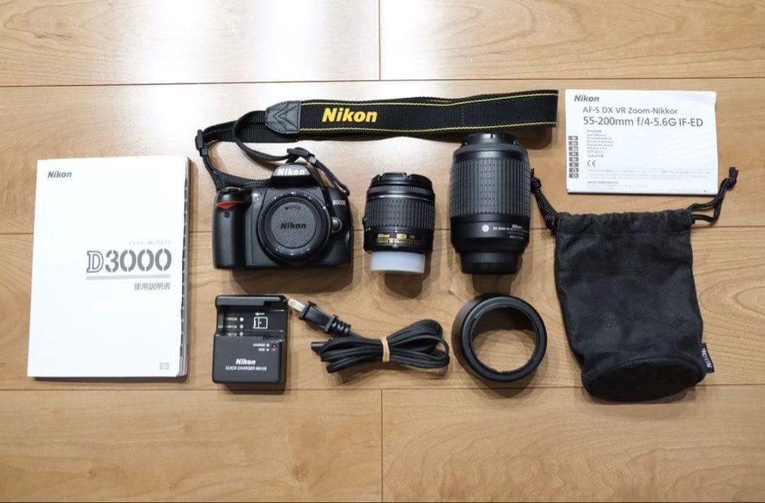 Nikon D3000 デジタル一眼レフカメラ 55-200mmレンズ付き