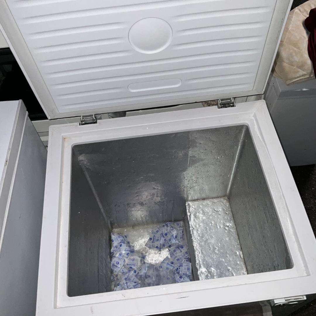 大阪市内配送無料 Confee製 冷凍ストッカー