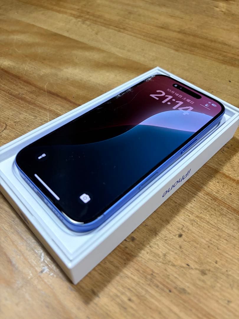 iPhone 16 ブルー 256GB SIMフリー 画面割れあり