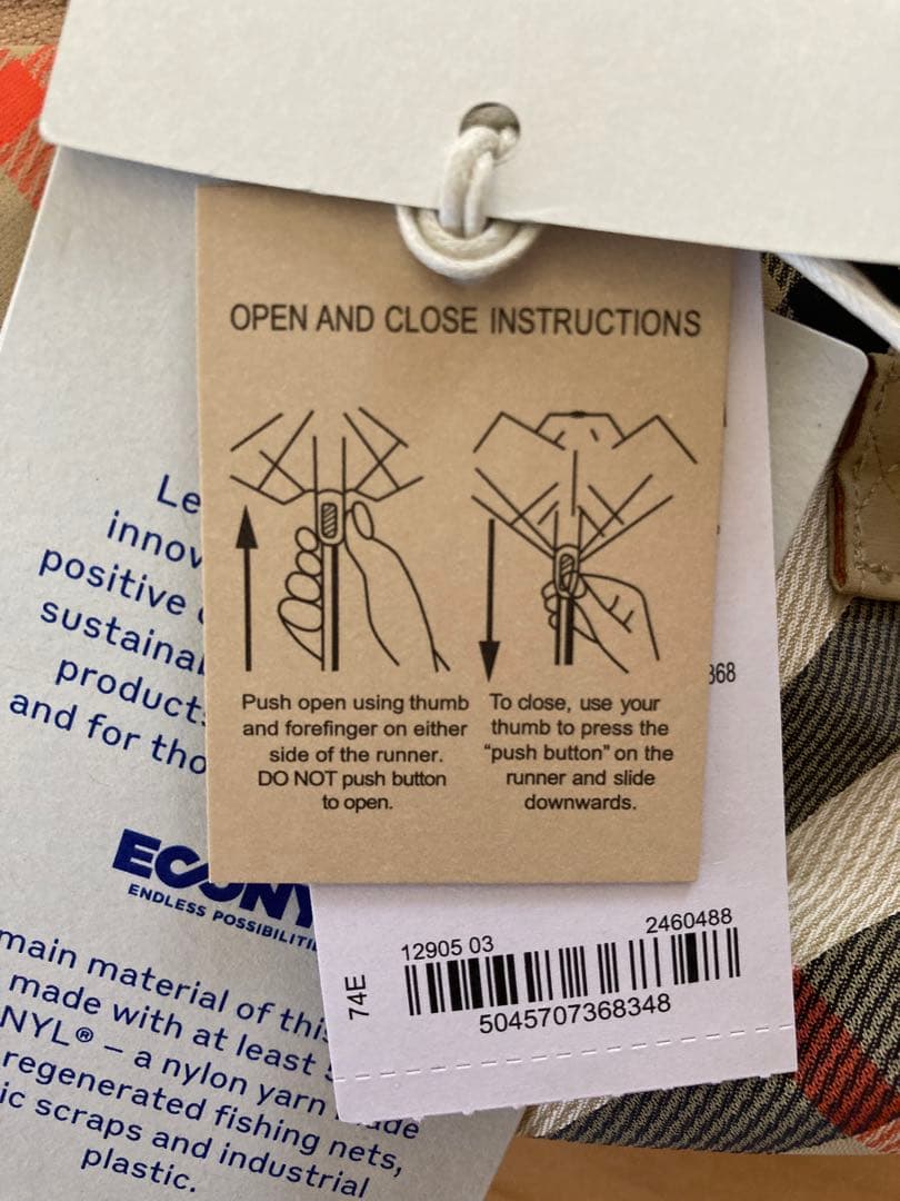 BURBERRY バーバリー　折りたたみ傘☆タグ付き新品未使用