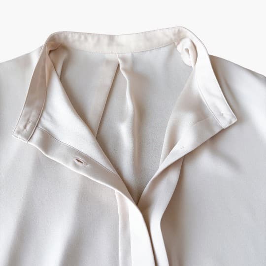 【極美品】23区 2023AW バックサテンアムンゼンブラウス 40 Lサイズ
