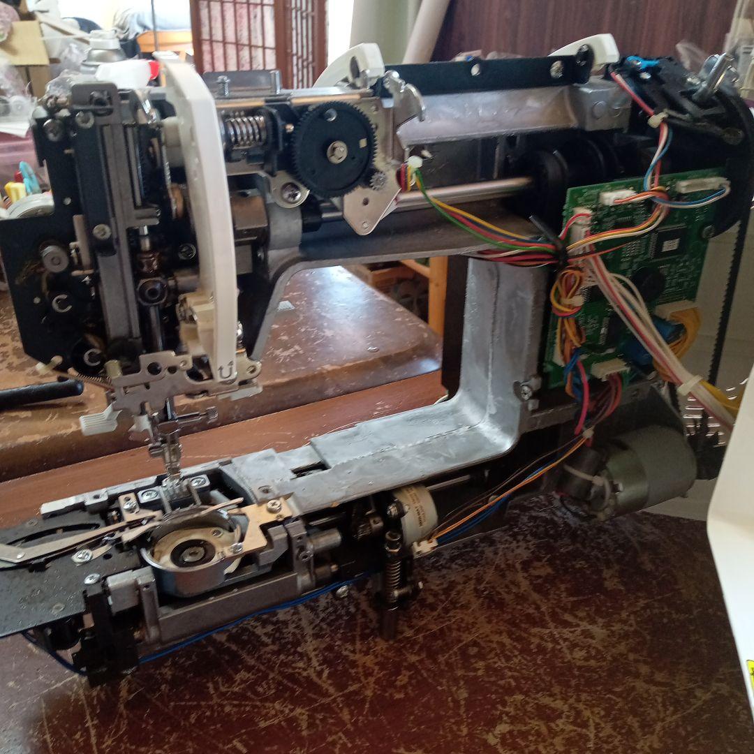 シンガーミシン本体　モナミＳCー300　分解整備済み　フット、ワイドテーブル付き