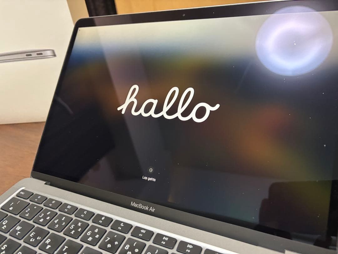 MacBook Air 13インチ M1 16GB & Magic Mouse