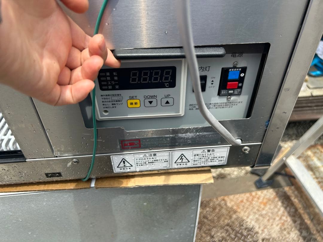 2016年製　冷蔵ディスプレイケース　RDCー152L405