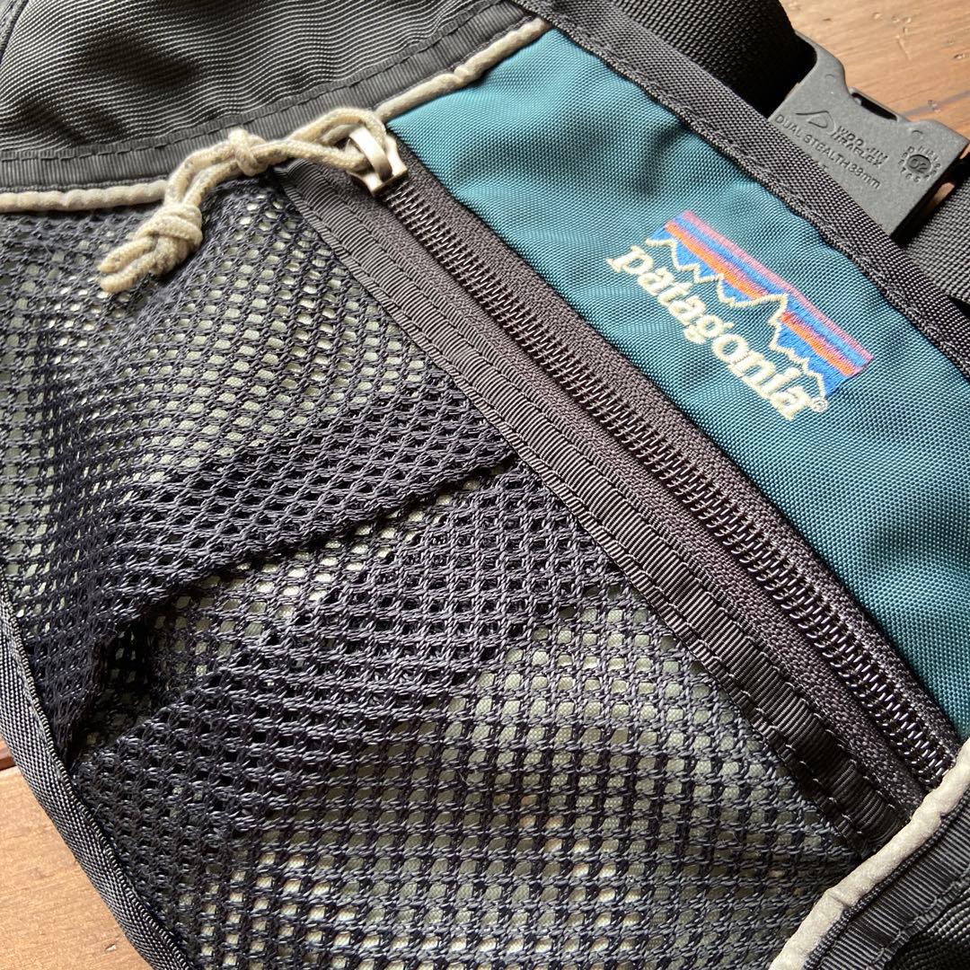 00s Patagonia waist pouch ブラック/フォレスト