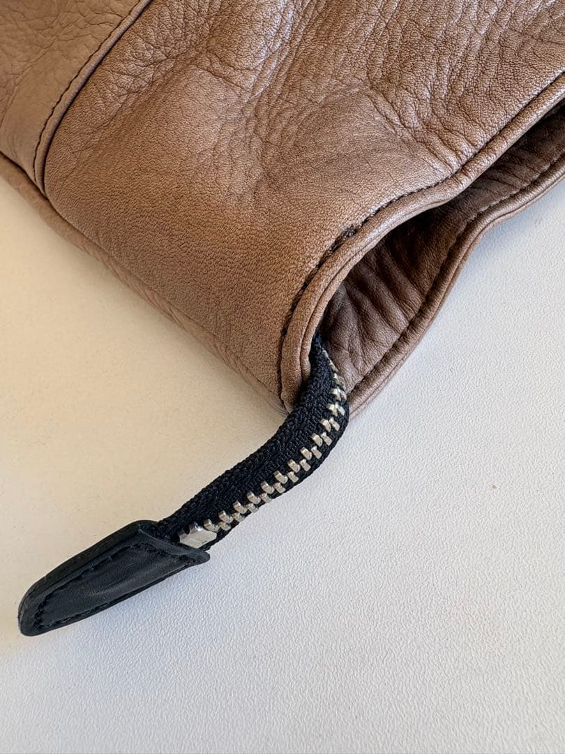 マーガレットハウエル レザートートバッグ A4 肩掛け未使用級