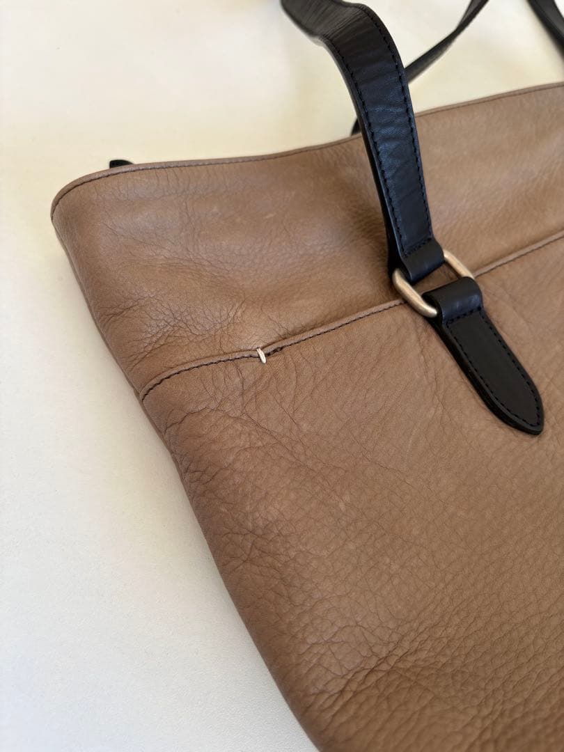 マーガレットハウエル レザートートバッグ A4 肩掛け未使用級