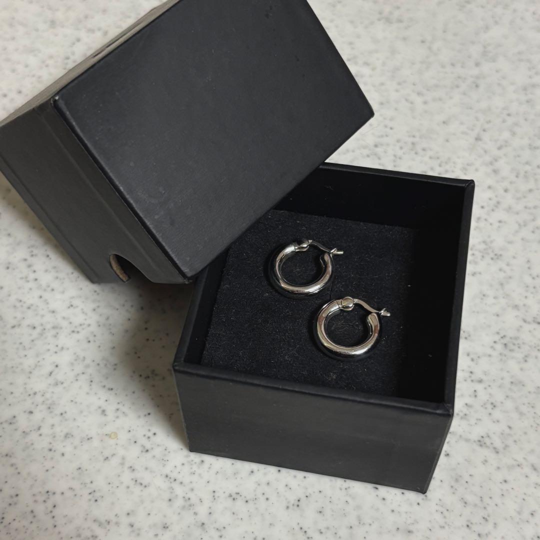 TOMWOOD トムウッド フープピアス スモール 『早い者勝ち』