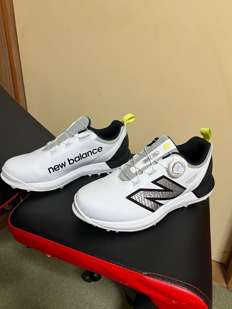 ニューバランス ゴルフシューズ 女性用 23.5cm