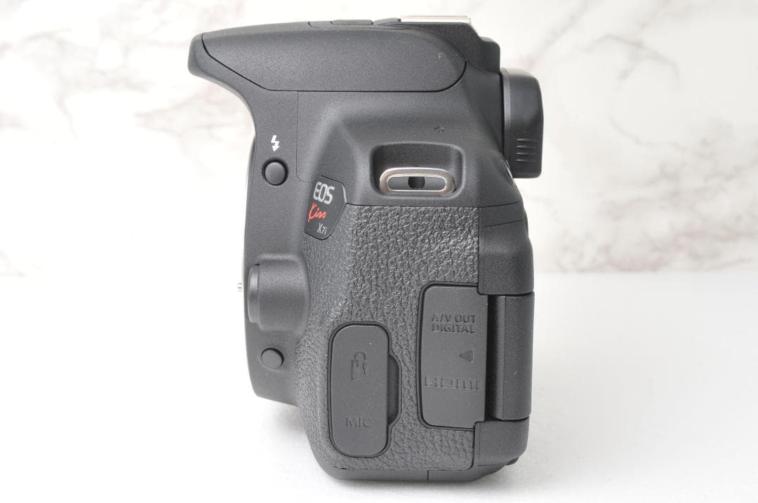 美品 新品級のショット数❣️Canon EOS Kiss X7i スマホ転送