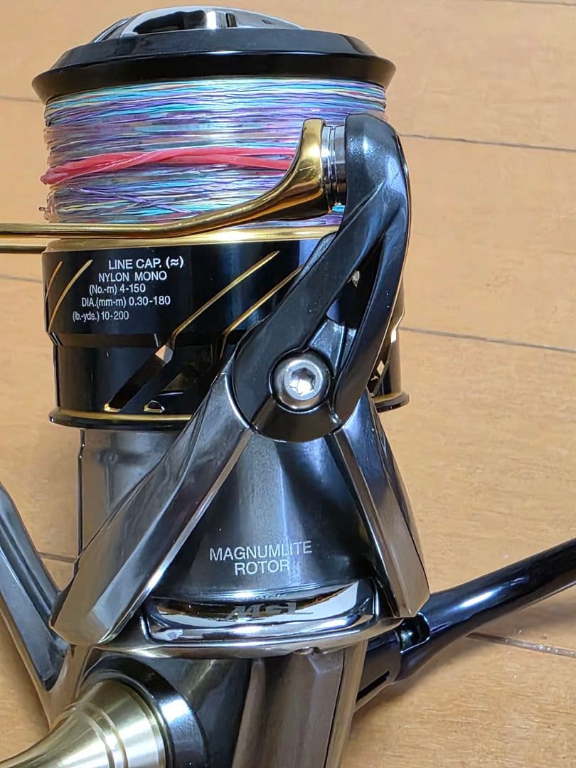 シマノ　16ヴァンキッシュ4000HG　夢屋アルミラウンド型ノブ　リールスタンド