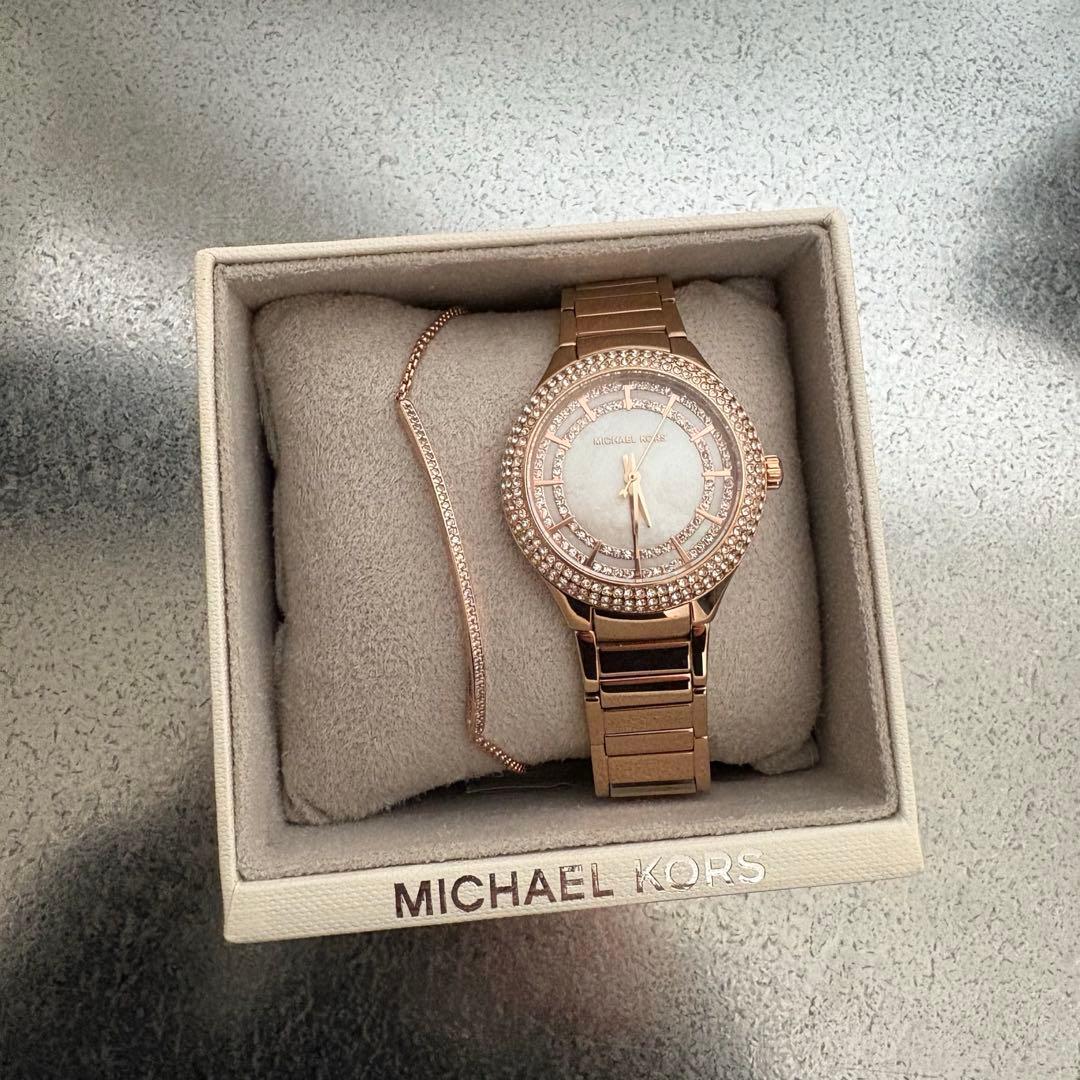 O*e様 新品未使用 マイケルコース時計 ブレスレット付き