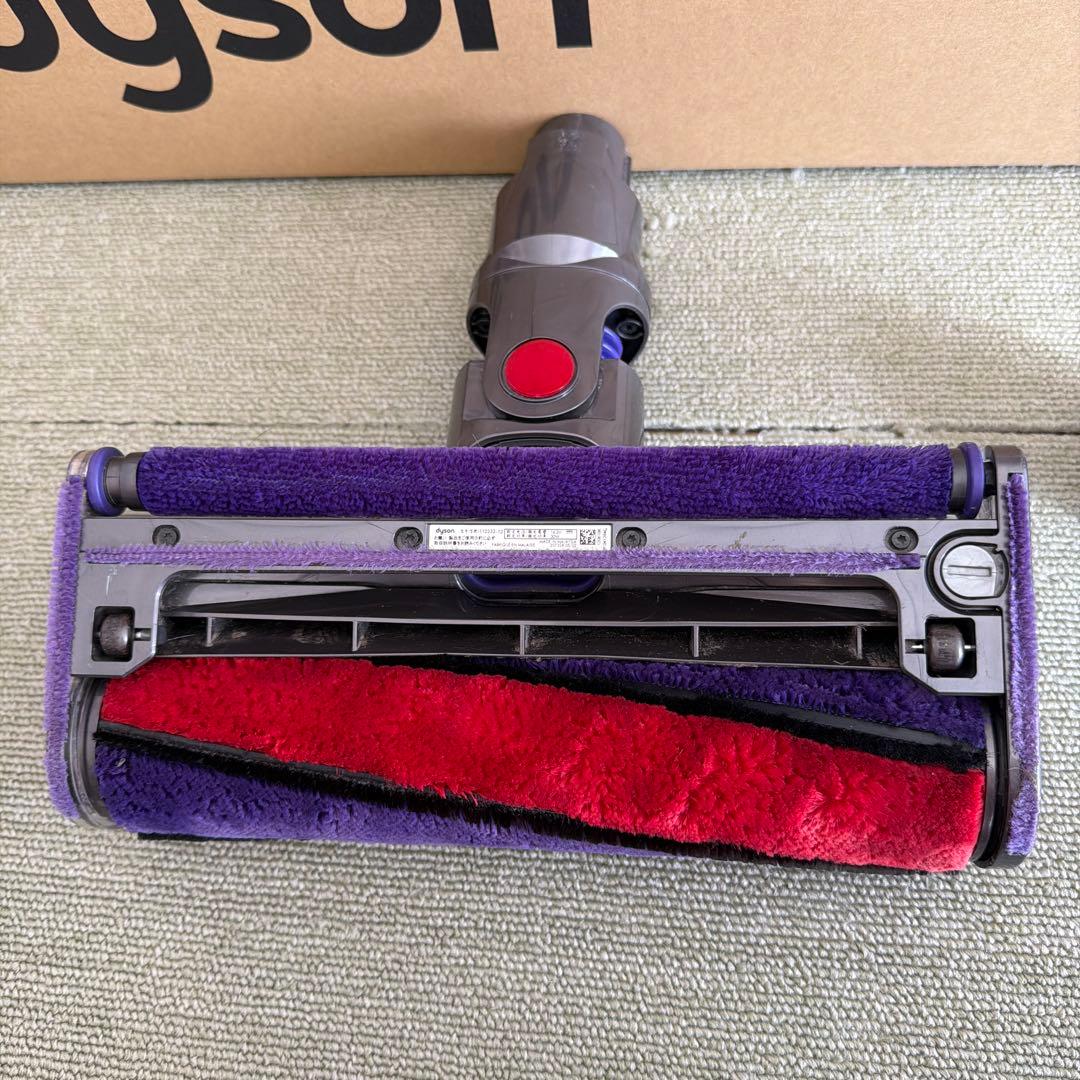 Dyson スティッククリーナー v10 fluffy