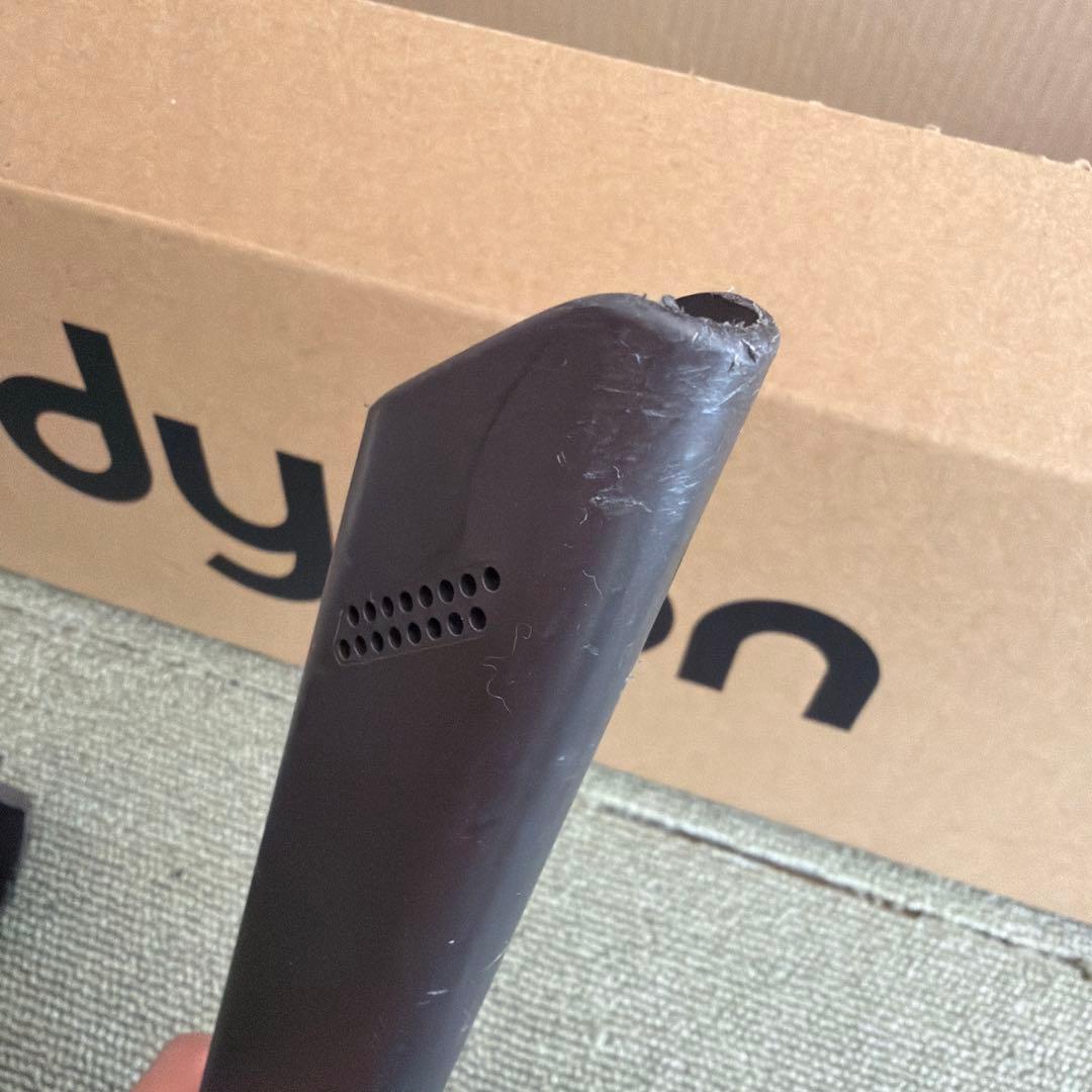 Dyson スティッククリーナー v10 fluffy