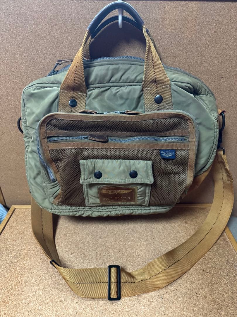 希少品⭐︎バズリクソンズ　ショルダーバッグ　BR-5 オリーブ　Mサイズ　USED