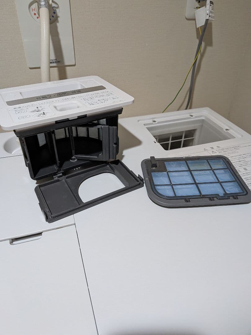 【右開き】SHARP ドラム式洗濯乾燥機　 ES-W113 本体