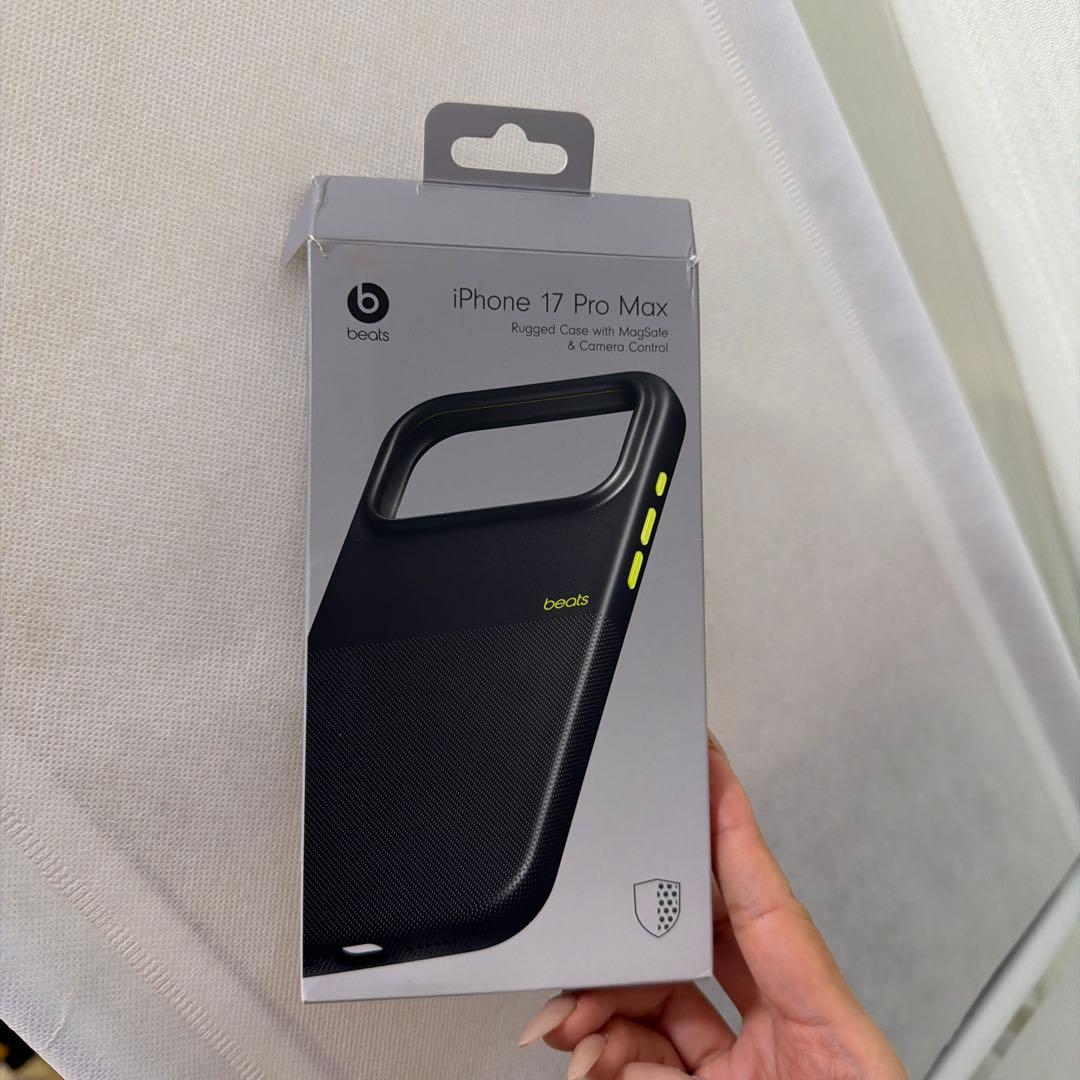 iPhone 17 Pro Max ラギッドケース