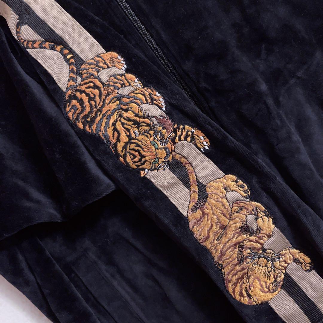 じ*★様 美品 グラニフ 石黒亜矢子 ベロアトラックジャケット バターの虎 M