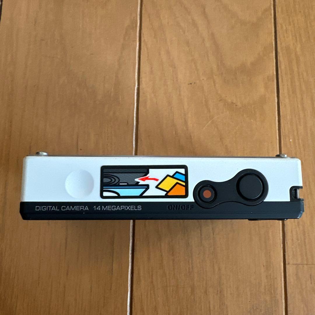 PENTAX Optio RS1000 コンデジ ホワイト 動作未確認