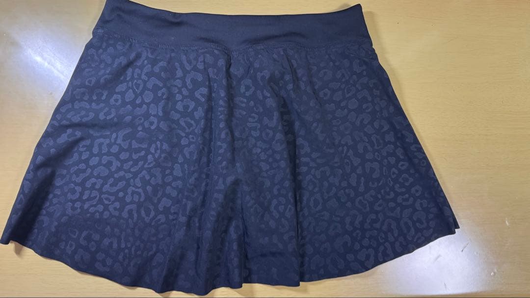 NIKE ヒョウ柄 レオパード柄　ブラック US-Mサイズ　テニス　スコート