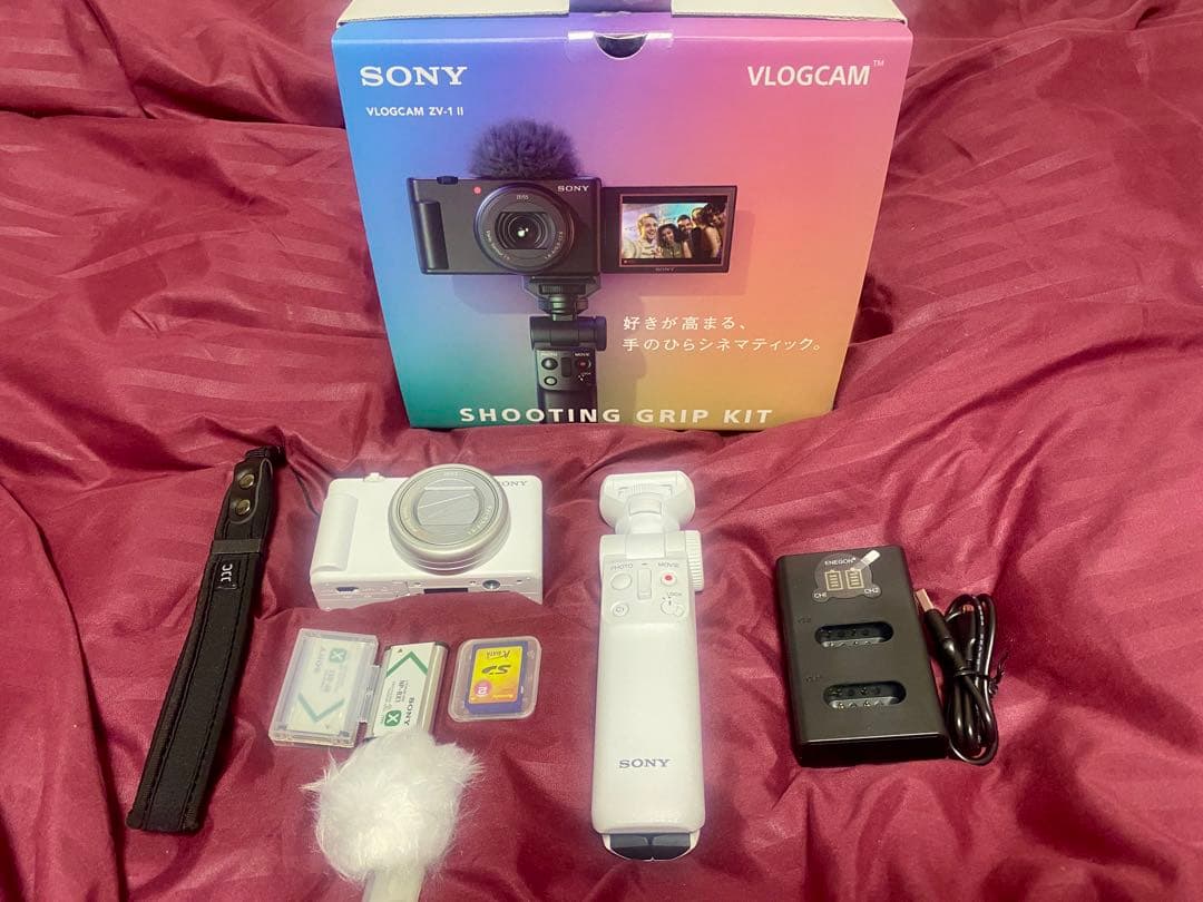 【届いてすぐ使える】SONY ZV-1II VLOGCAMホワイト【美品】