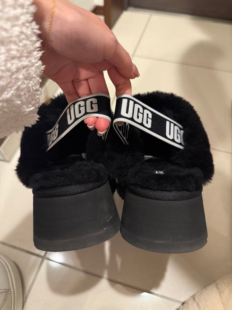 UGG ファンケット　24cm