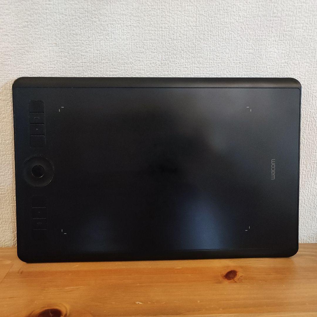 Wacom Intuos Pro ペンタブレット Medium PTH-660