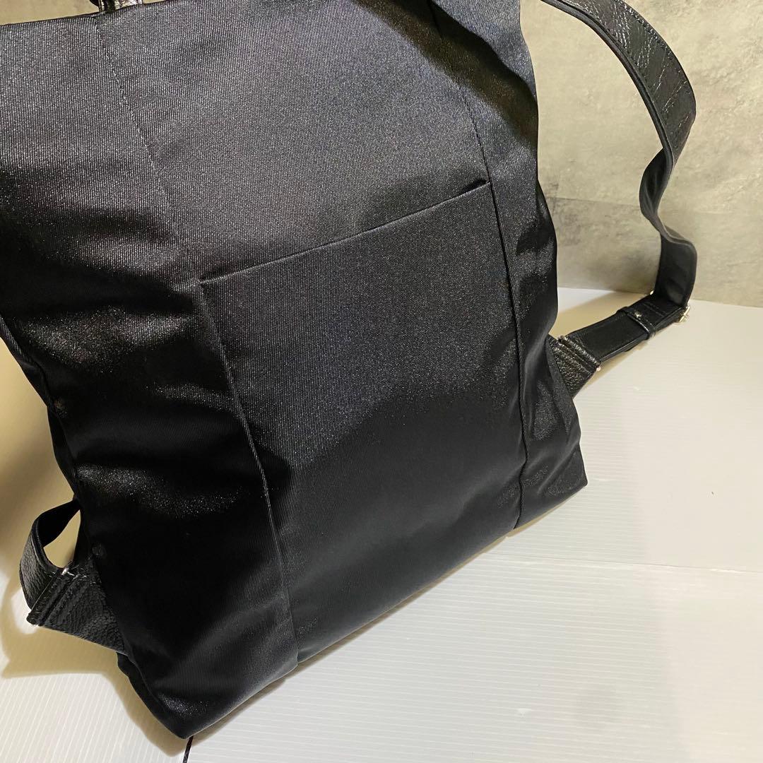 【極美品】IBIZA　Punto ナイロンリュック　ブラック