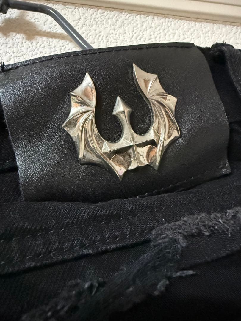 UNIZworld White Eyes Pants ダメージワイドデニムパンツ