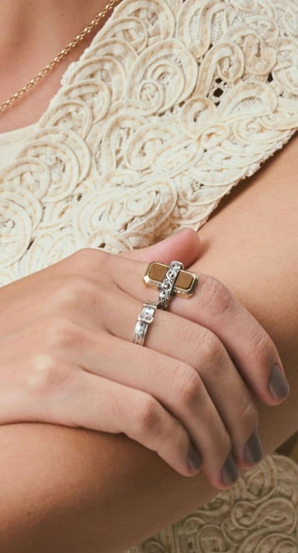 アガット agete シルバー925 K5 バックルデザインリング 現行品