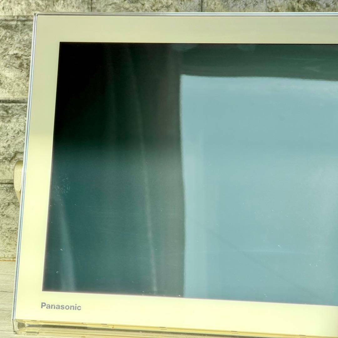 Panasonic「プライベート・ビエラ」UN-15TD6D