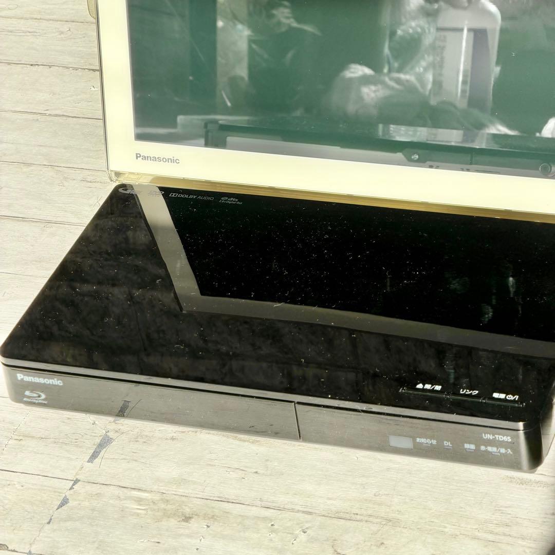 Panasonic「プライベート・ビエラ」UN-15TD6D